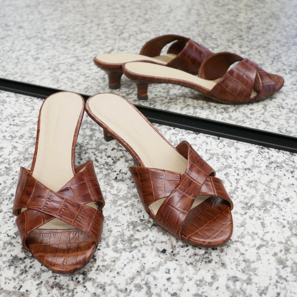 Megan Sandal Croco Pinhao Misia